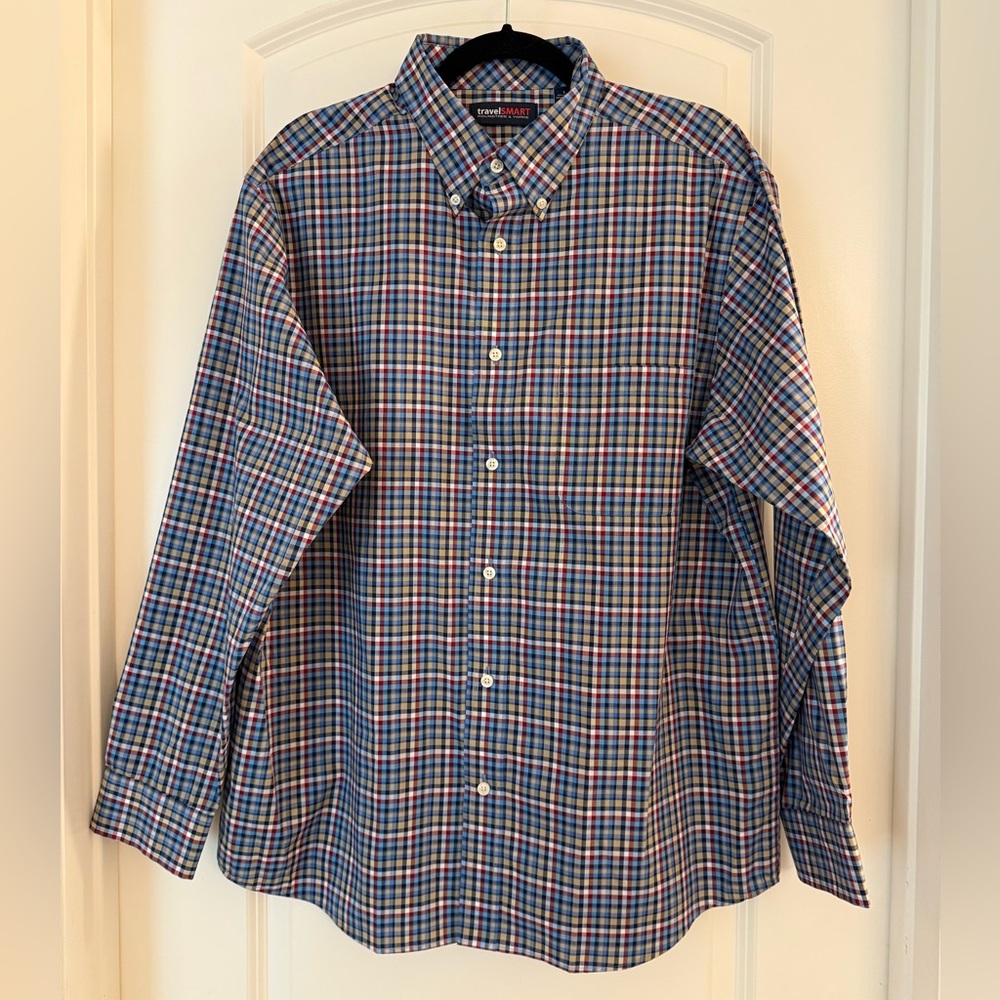 NWOT Roundtree & Yorke Travelsmart Plaid Shirt